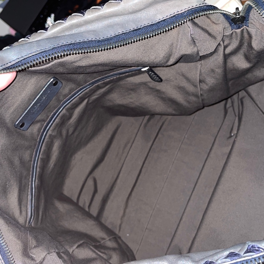 Bottega Veneta 2 Way Bag - Picture 6 of 9